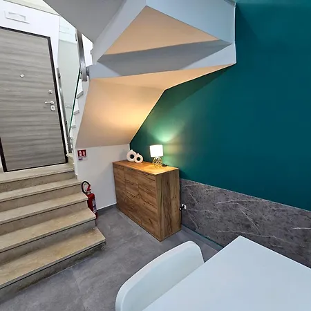 Apartament Pirandello 11 *
